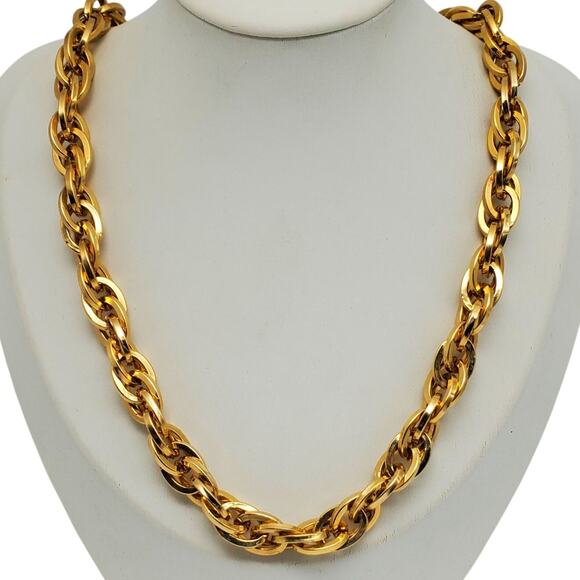 Classic Gold Rope Chain Necklace Chunky Twisted Link Vintage Statement Thick 80s - Picture 6 of 7